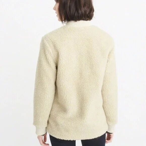 Abercrombie & Fitch Bomber Jacket Womens Size Medium Beige Sherpa Fleece‎ Zip Up - Picture 3 of 11